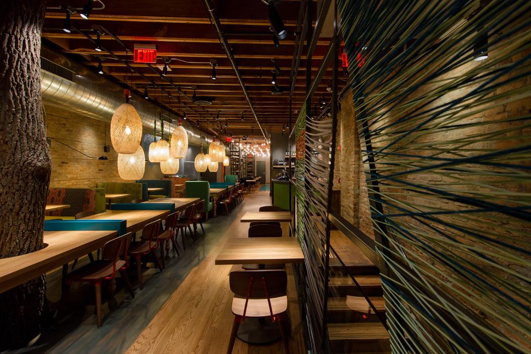 Nando's PERi-PERi Image