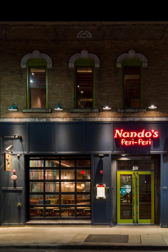 Nando's PERi-PERi Image