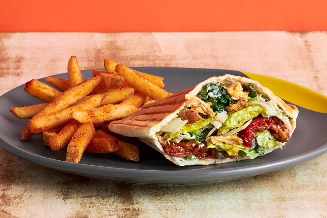 Nando's PERi-PERi Image