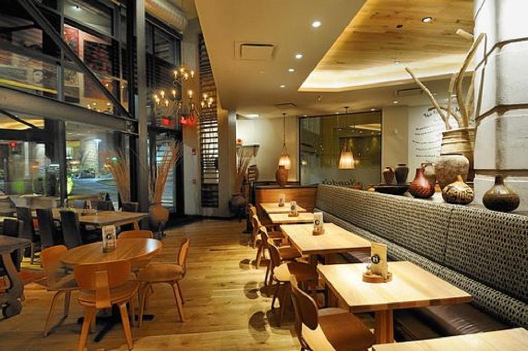 Nando's PERi-PERi Image