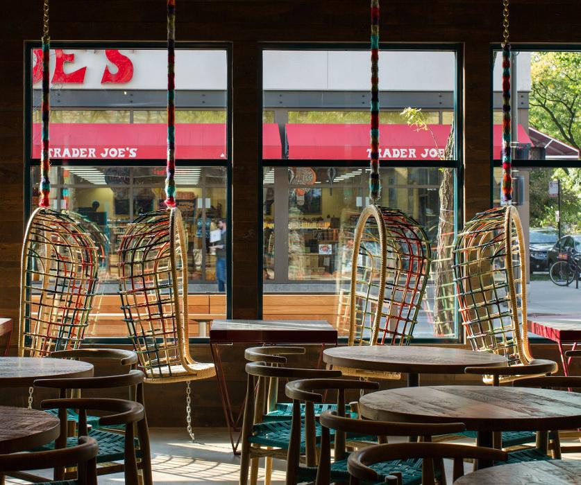 Nando's PERi-PERi Image