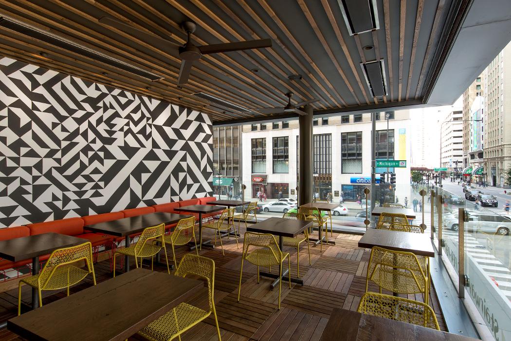 Nando's PERi-PERi Image