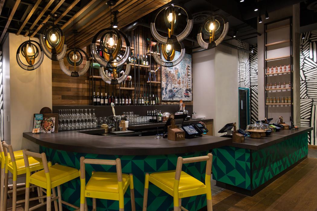 Nando's PERi-PERi Image