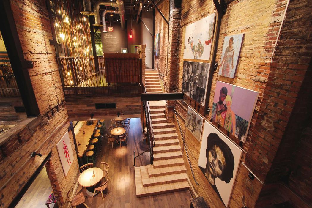 Nando's PERi-PERi Image