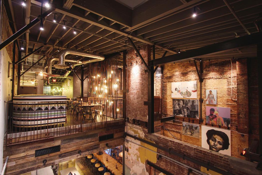 Nando's PERi-PERi Image