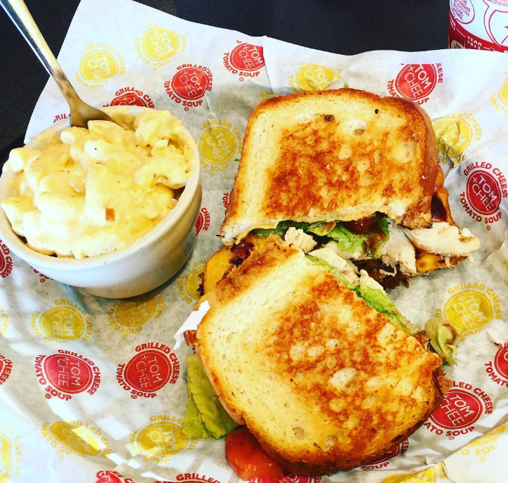 Tom & Chee Image