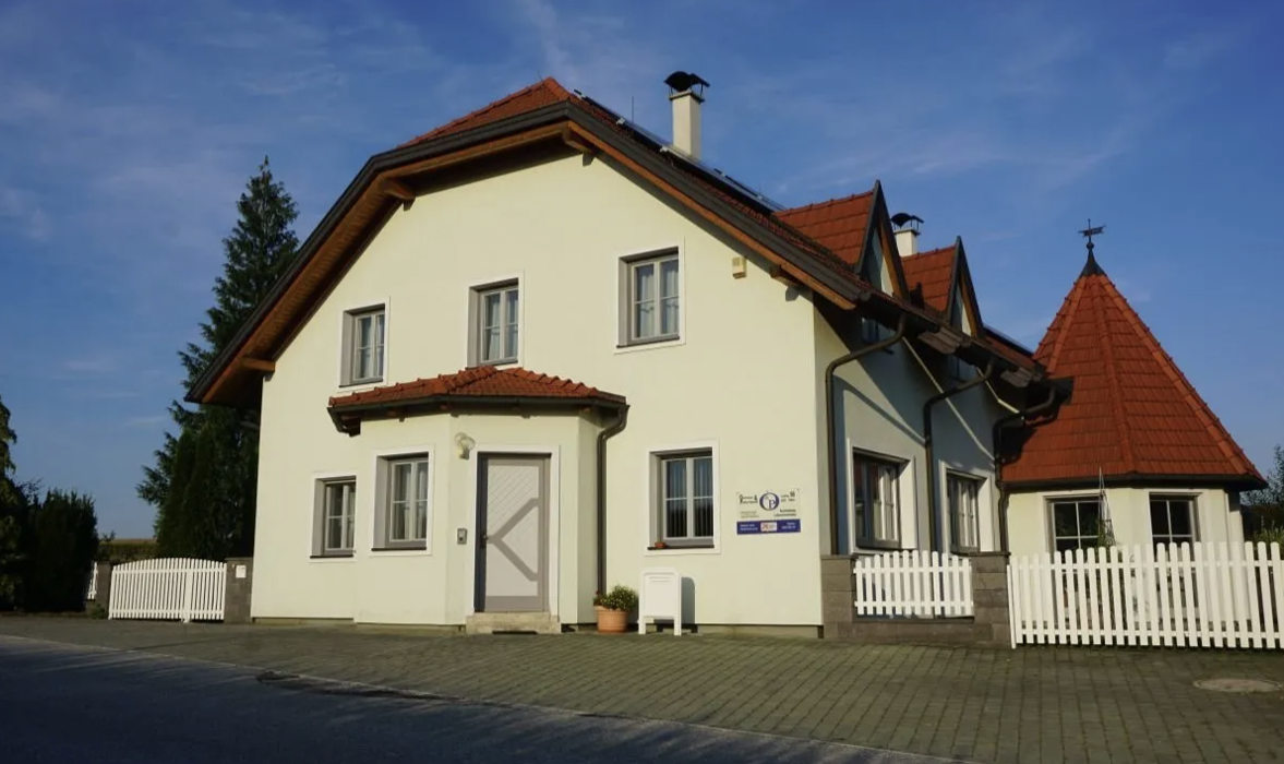 Oberhauser & Partner GesmbH, Leiding in Leiding