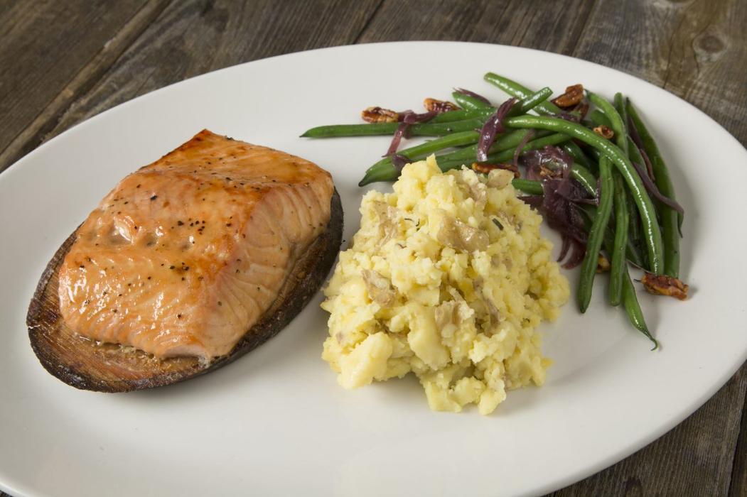 J. Gilbert's Wood-Fired Steaks & Seafood McLean - Mc Lean, VA