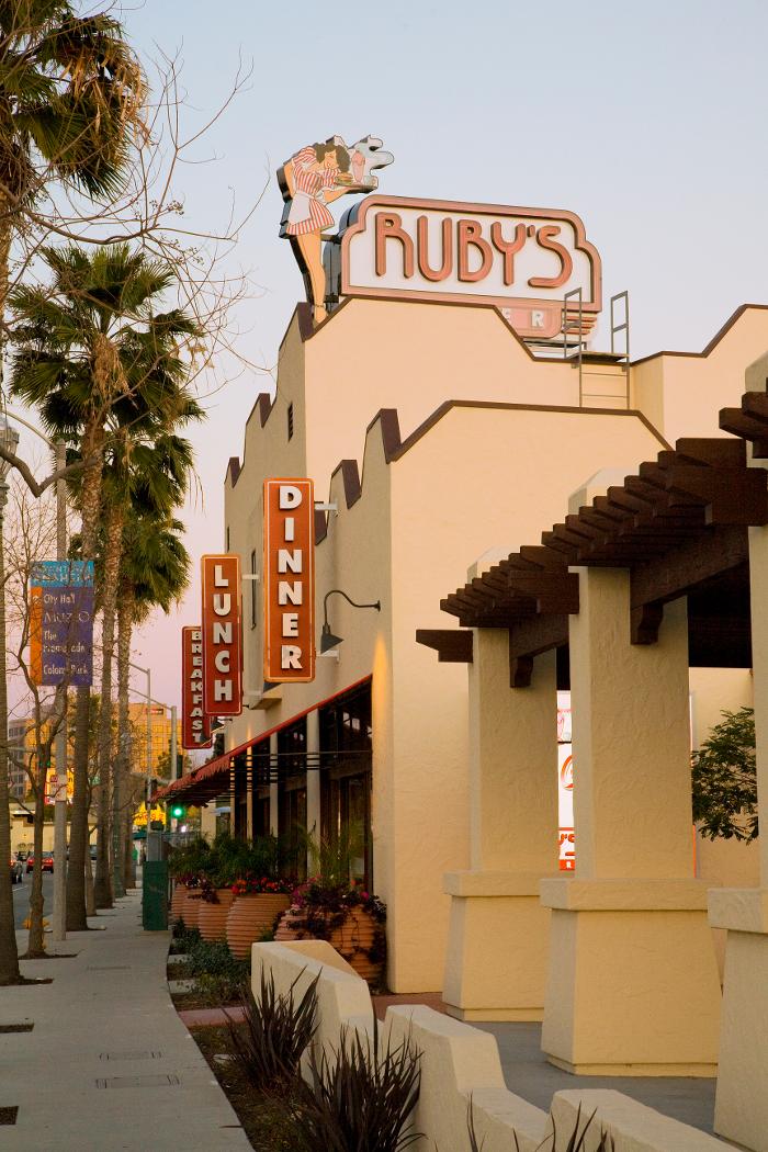 CLOSED - Ruby's Diner - Anaheim, CA