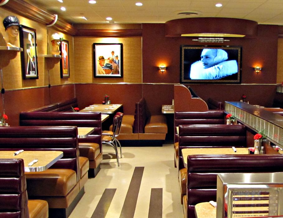 Ruby's Diner - Costa Mesa, CA