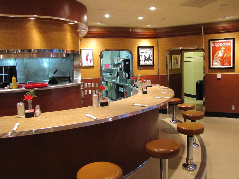 Ruby's Diner - Costa Mesa, CA