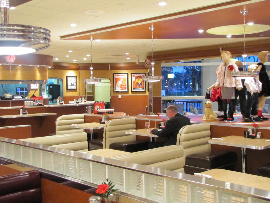 Ruby's Diner - Costa Mesa, CA