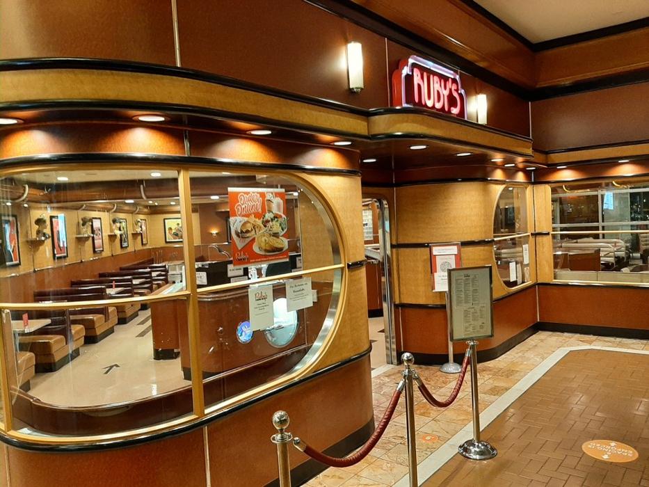 Ruby's Diner - Costa Mesa, CA