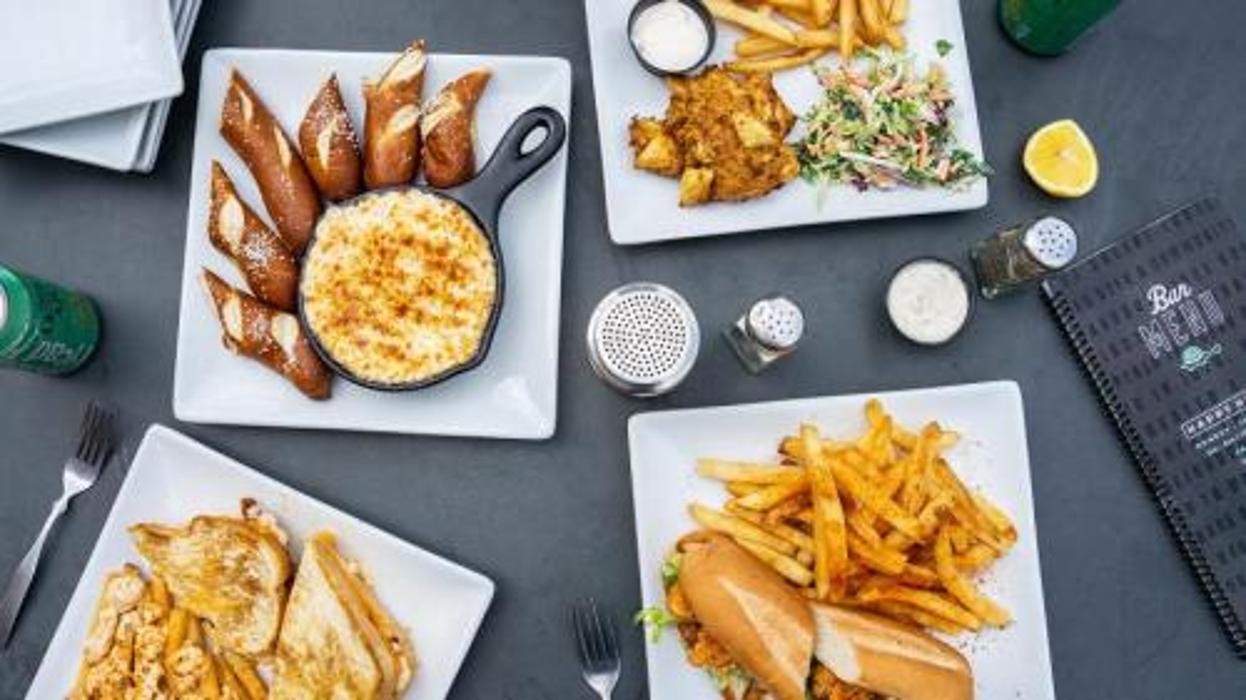 The Greene Turtle Sports Bar & Grille - McHenry, MD