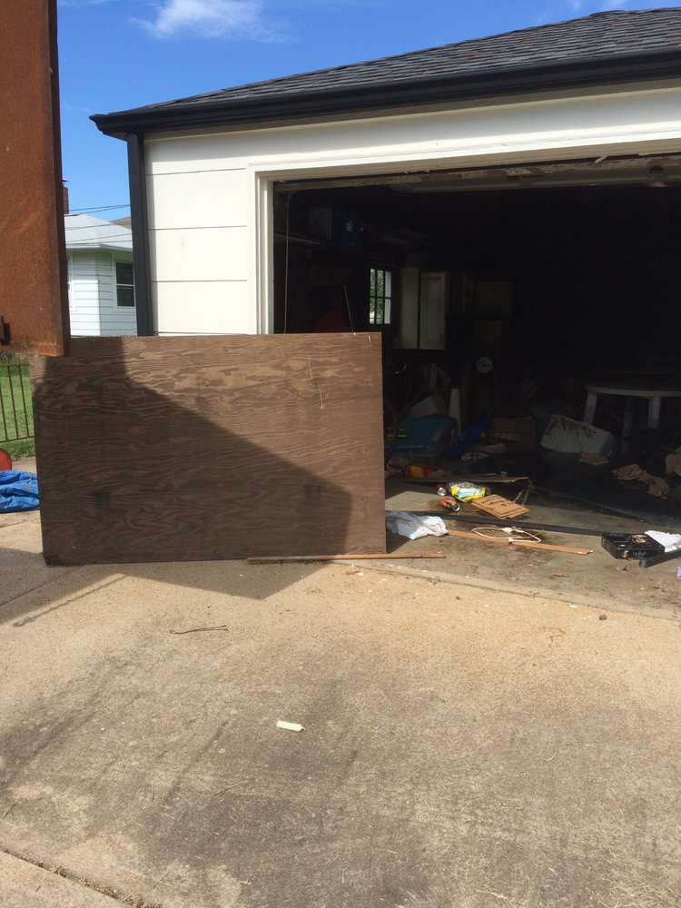 Aaron's Hauling Image