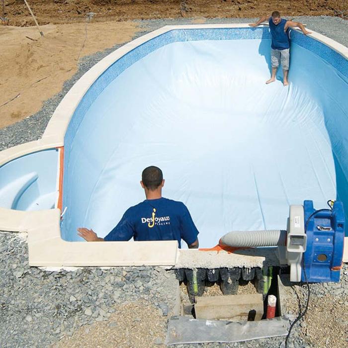 Desjoyaux Pools Aachen, Am Wingertsberg in Stolberg