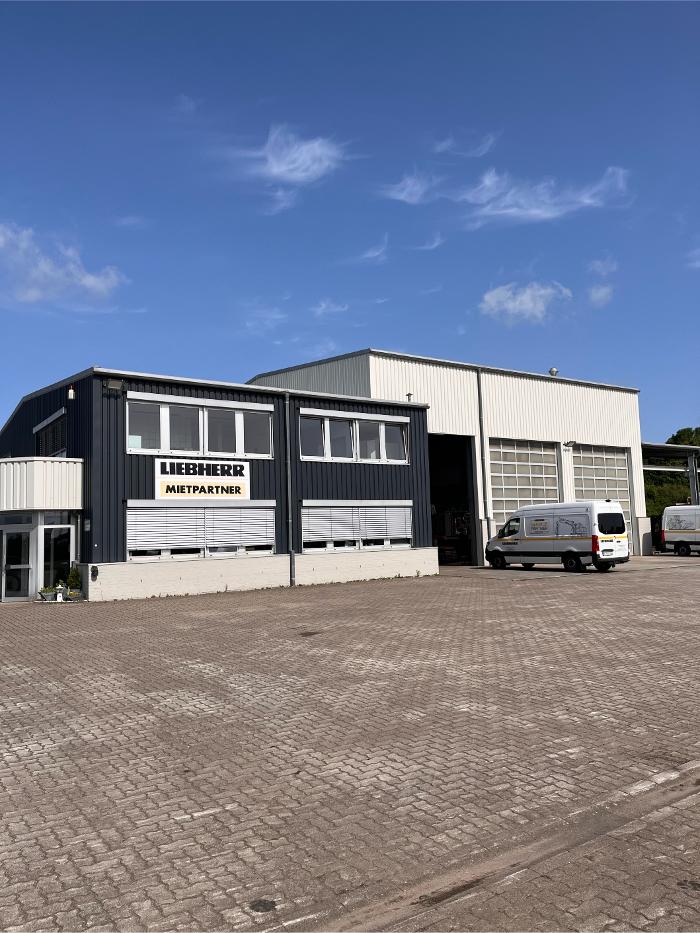 Liebherr-Baumaschinen Vertriebs- und Service GmbH, Hansestraße in Bentwisch