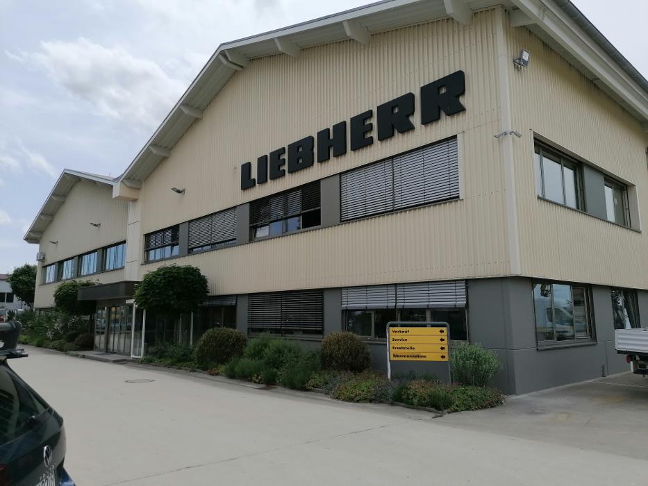 Liebherr-Baumaschinen Vertriebs- und Service GmbH, Mühlhauser Feld in Hohenlinden