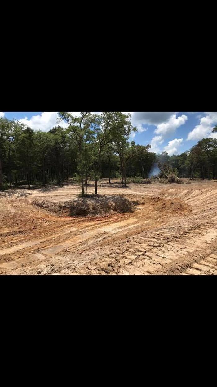 Lee County Crawlers LLC - Giddings, TX