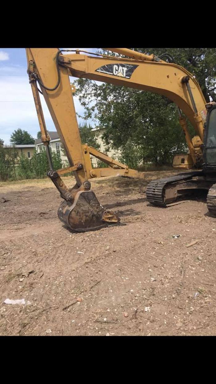 Lee County Crawlers LLC - Giddings, TX