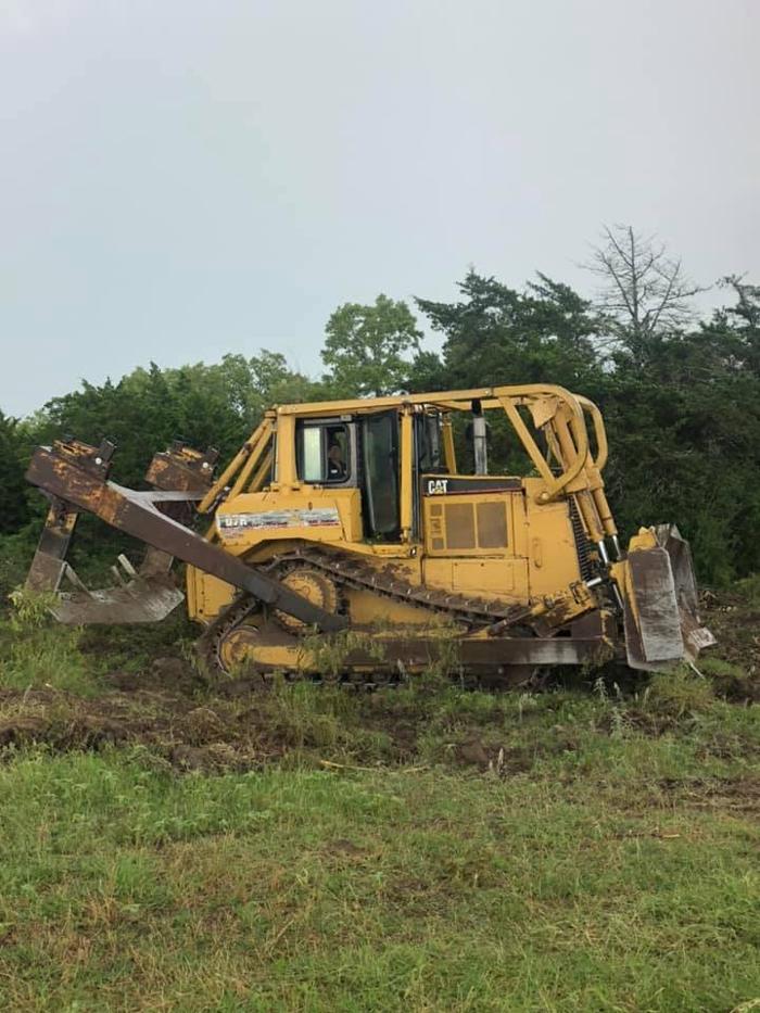 Lee County Crawlers LLC - Giddings, TX