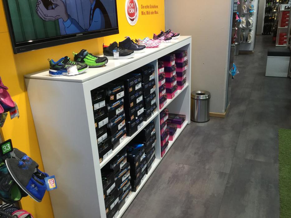 RENO, Hebbelstraße in Straubing