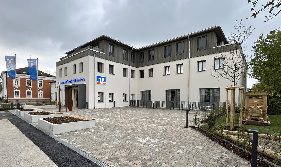 meine Volksbank Raiffeisenbank eG, Siegertsbrunn, Bahnhofstraße in Höhenkirchen-Siegertsbrunn