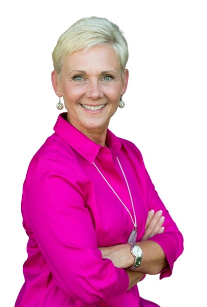 Debbie Howard - Murfreesboro, TN