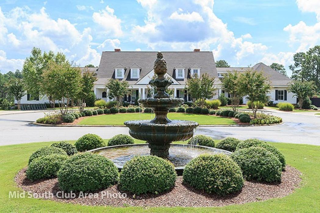 CLOSED - Eagle Point Cottages at Mid South Club, an Epcon Community - Southern Pines, NC