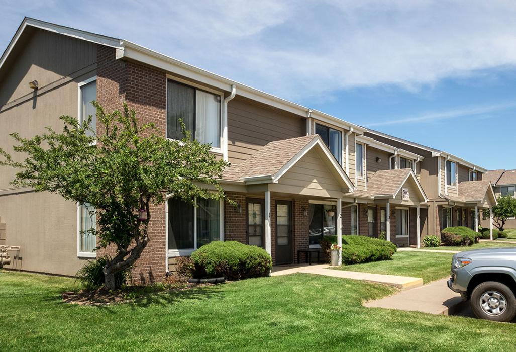Crystal Ridge Apartments - Davenport, IA