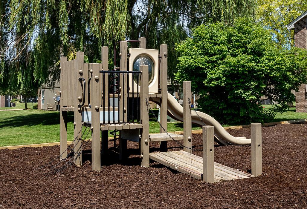 Crystal Ridge Apartments - Davenport, IA