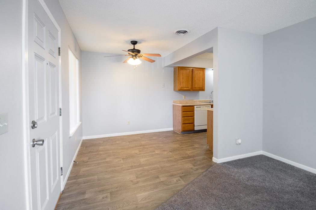 Crystal Ridge Apartments - Davenport, IA