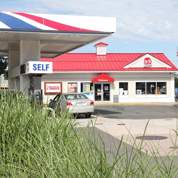 Big Y Express - Longmeadow, MA