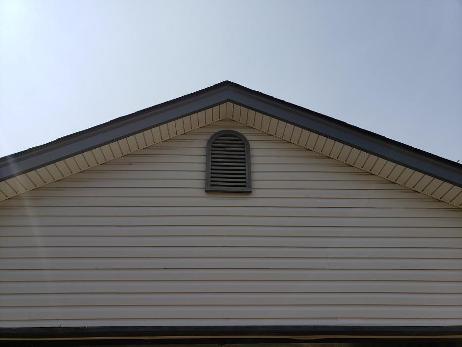 AMERICAN GUTTER | Gutters & Leaf Guards | Roof Repairs & Replacements - Saint Charles, MO