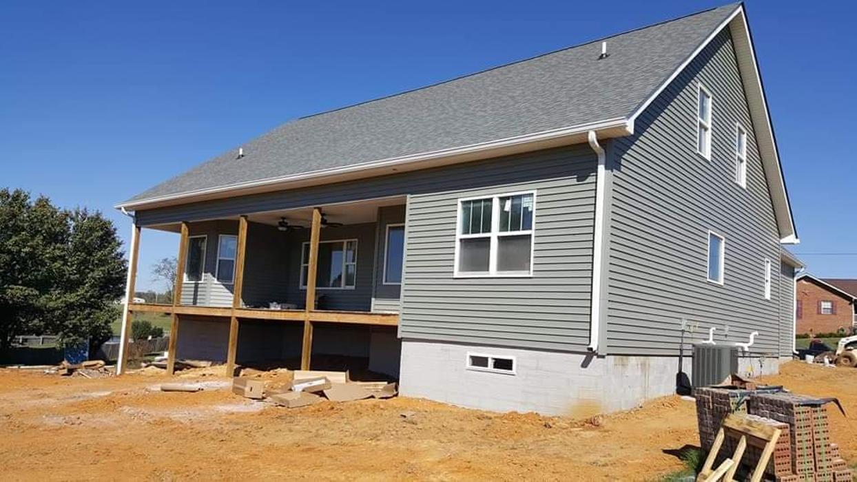 AMERICAN GUTTER | Gutters & Leaf Guards | Roof Repairs & Replacements - Saint Charles, MO