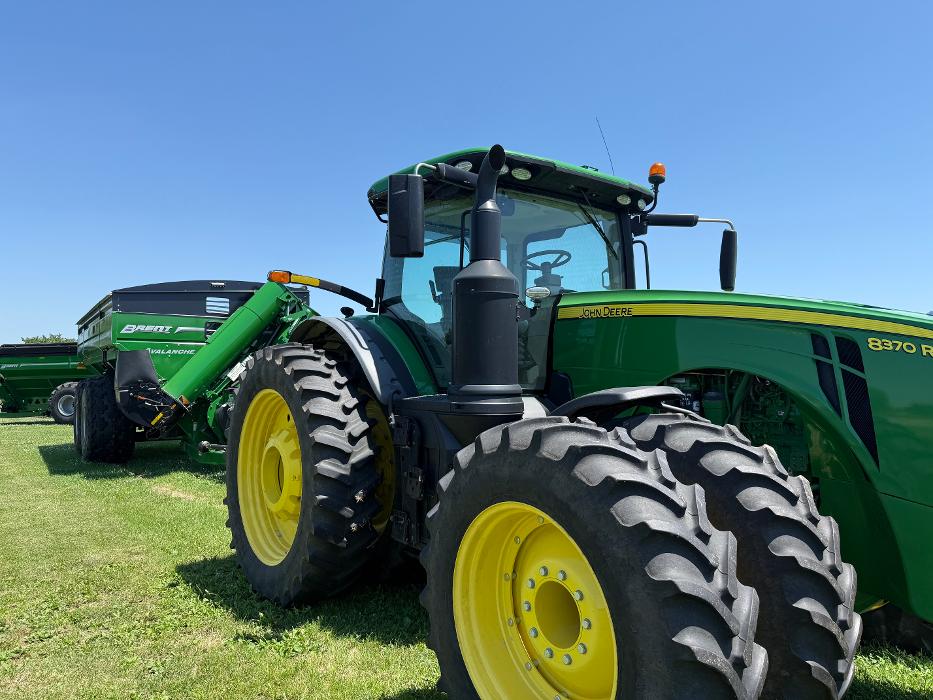 Sinclair Tractor - Muscatine, IA