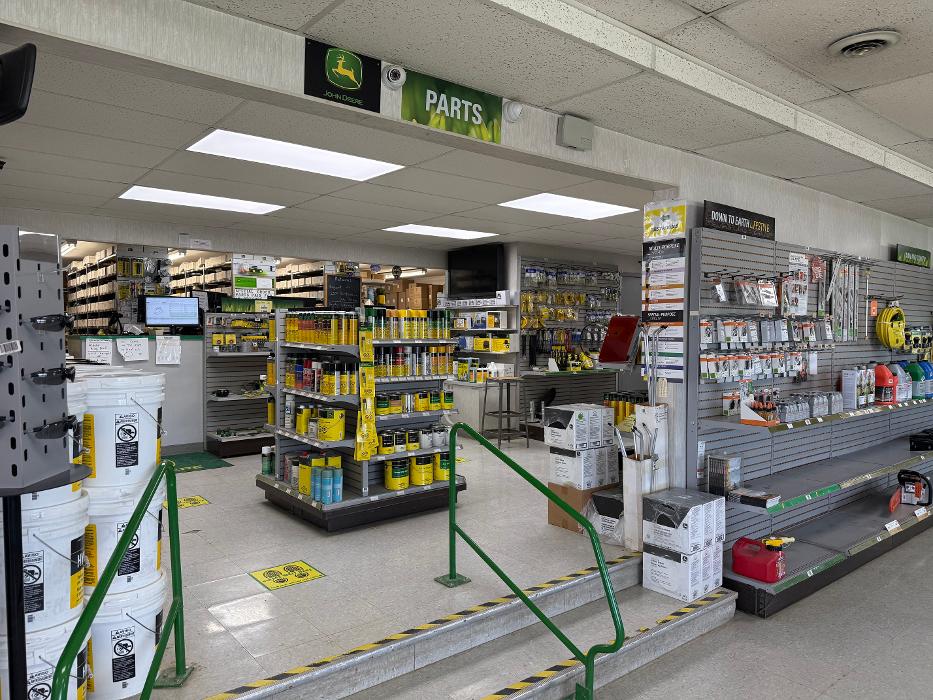 Sinclair Tractor - Fairfield, IA