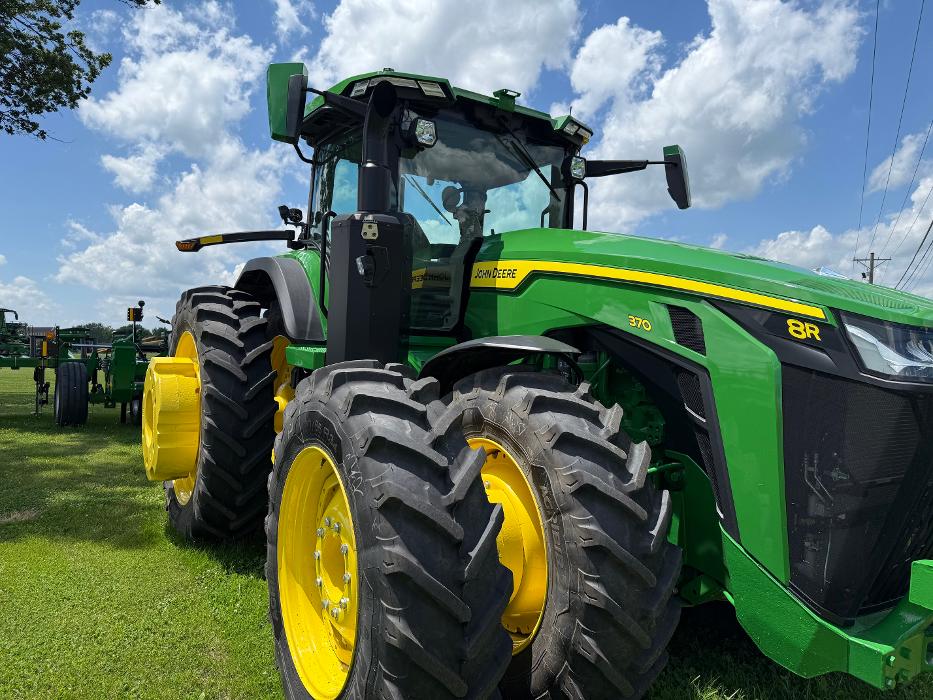 Sinclair Tractor - Fairfield, IA