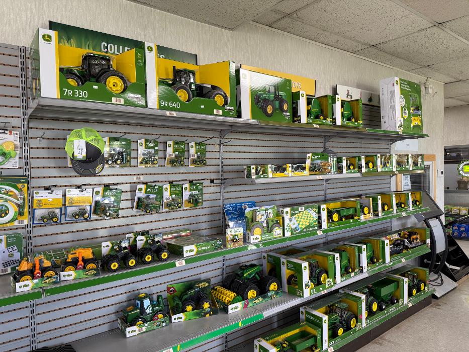 Sinclair Tractor - Fairfield, IA