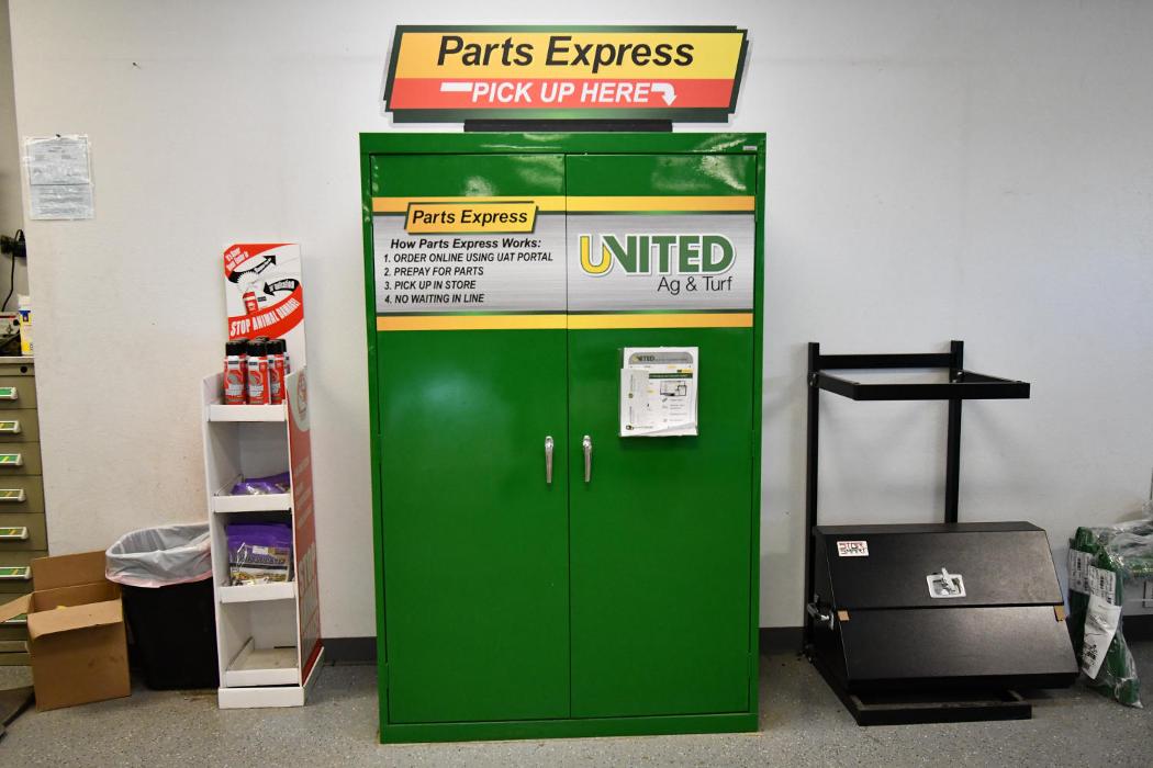 United Ag &amp; Turf Logo