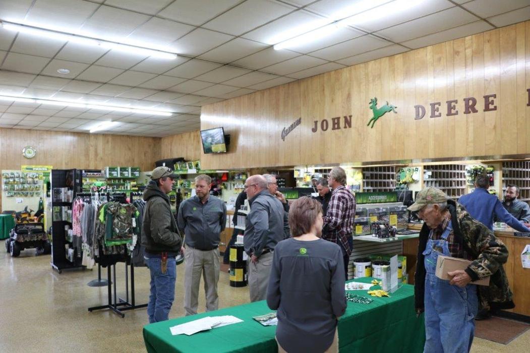 Heritage Tractor - Seneca, KS