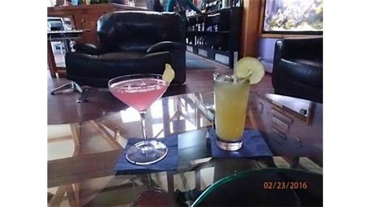 Liquid Art Restaurant Image