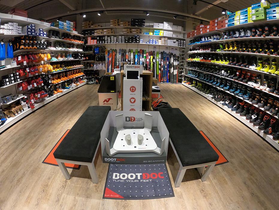 Bergsport Vasold, Bahnhofstraße in Liezen