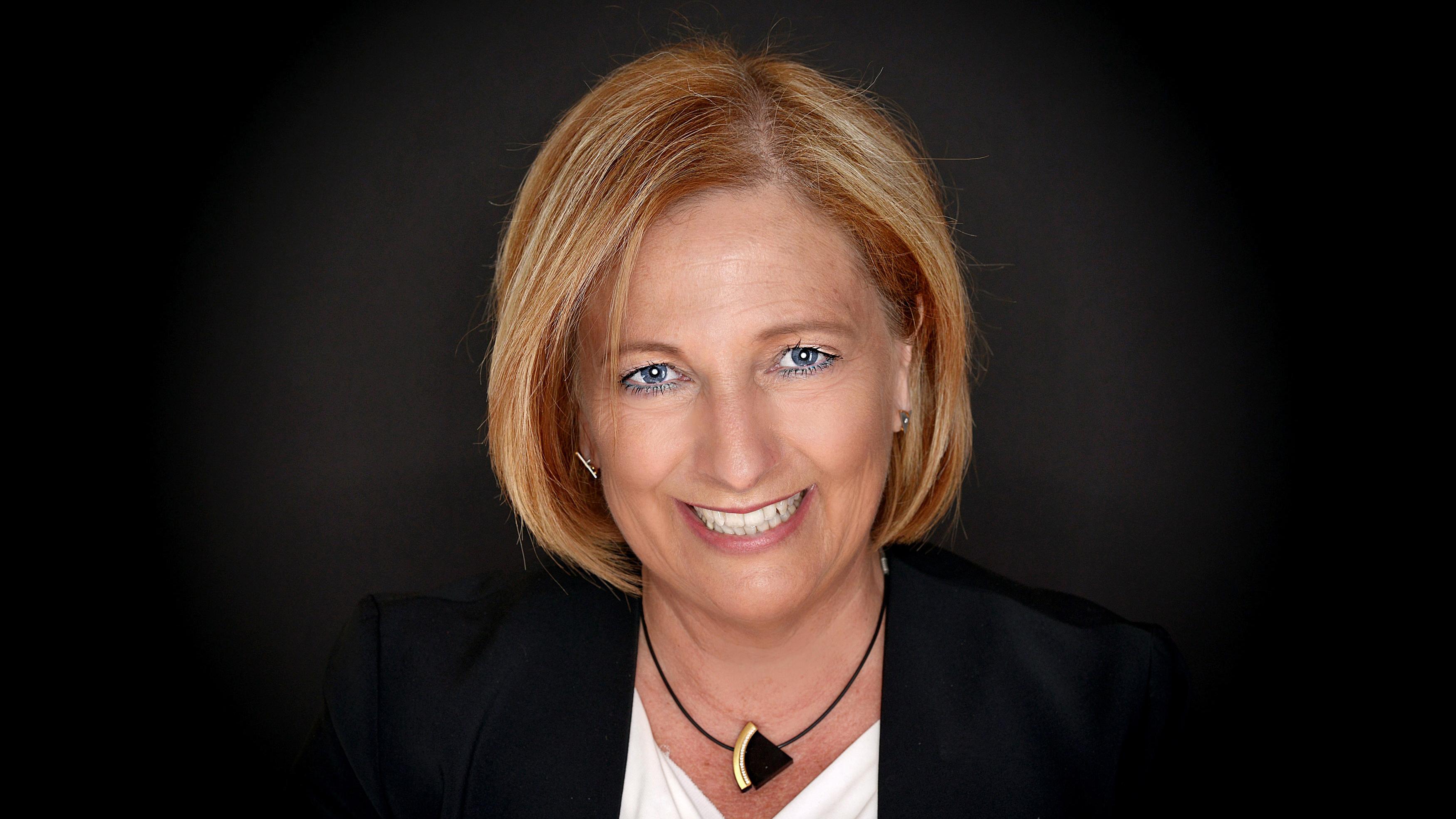 Bettina Stark starkundauthentisch, Auenstraße in Karlstein am Main