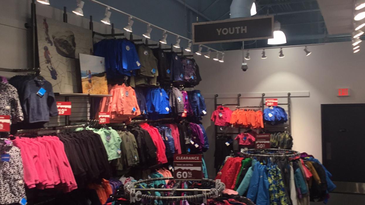 Columbia Factory Store - Auburn, WA