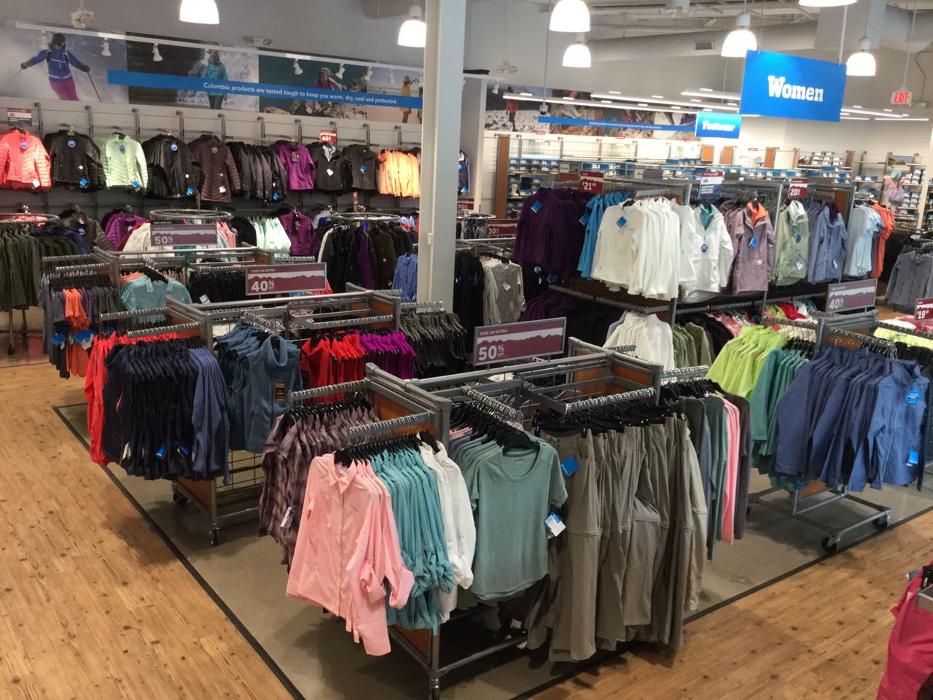 Columbia Factory Store - Niagara Falls, NY