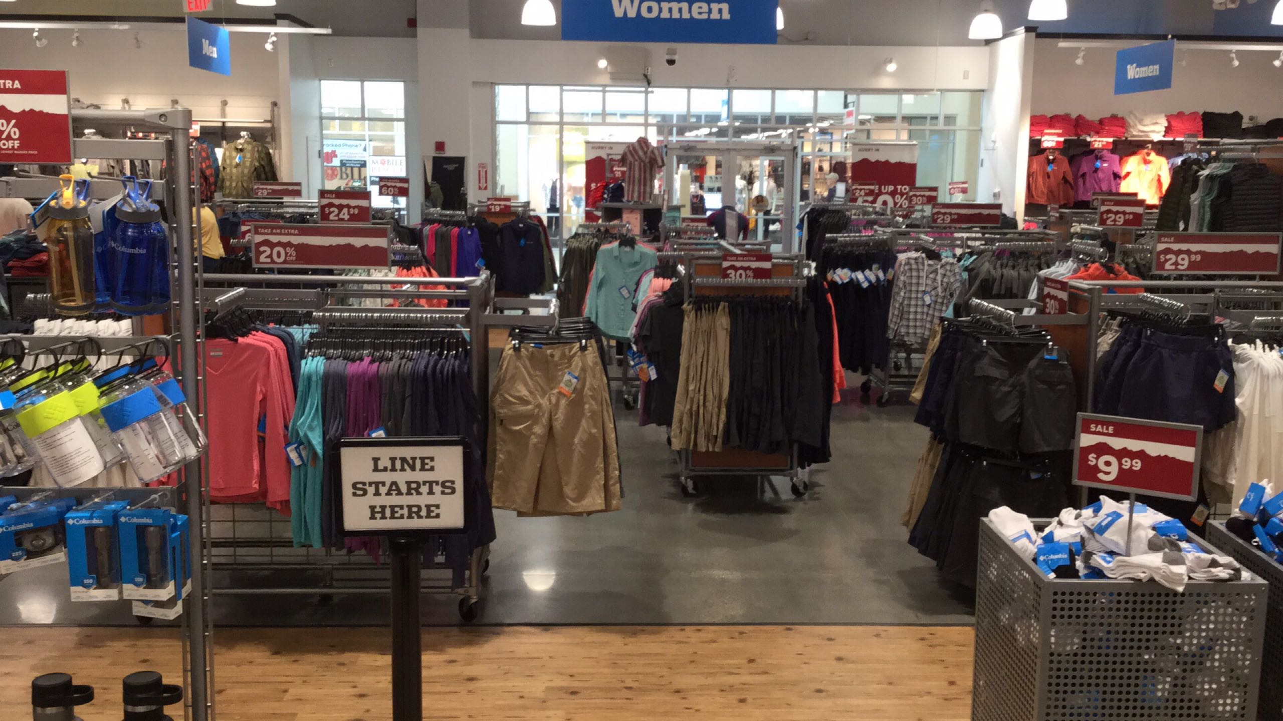 Columbia Factory Store Logo