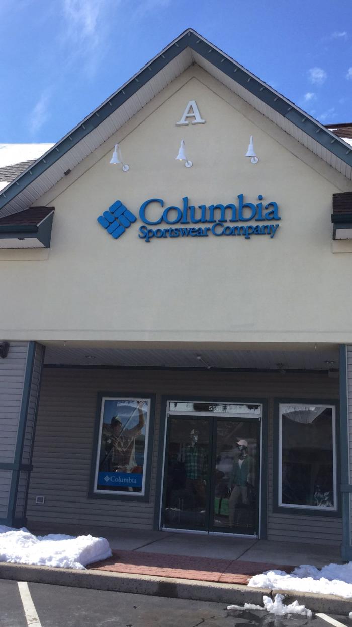 Columbia Factory Store - Gettysburg, PA