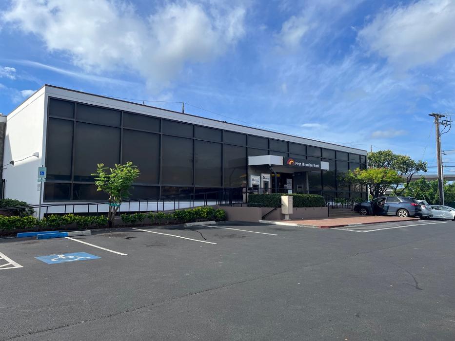 First Hawaiian Bank Waipahu Branch Image