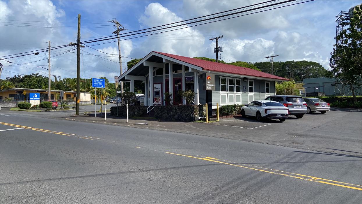 First Hawaiian Bank Pahoa Branch Image